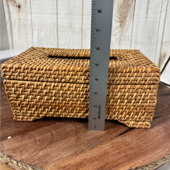 Woven Rattan Tissue Box Cover - Picture 11 of 11